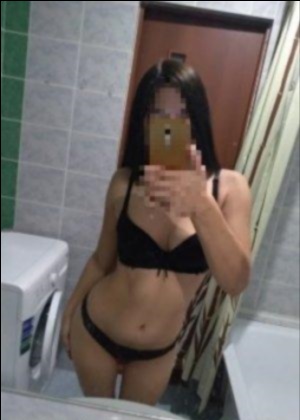 whore i Anholt - Escort Model